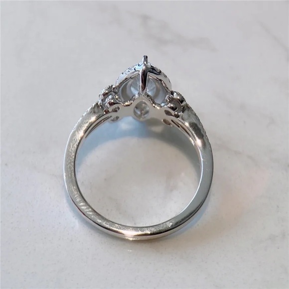 New Marquise Cut 925 Silver Diamond Ring - Picture 6 of 6